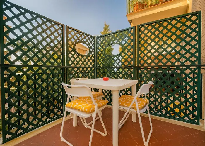 --5 Min From Bus Stop-- Wi-fi & Relax Apartment Rome